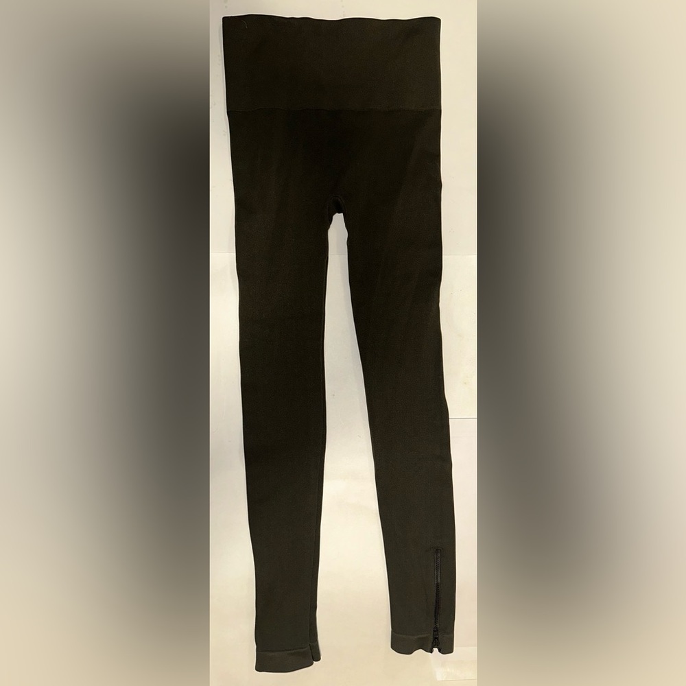 Spanx Seamless Side Ankle Zip Leggings Dark Army Green Women's Size Medium - Picture 1 of 5